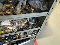 Voorraadkast met koppelingen - afbeelding 7 van  15