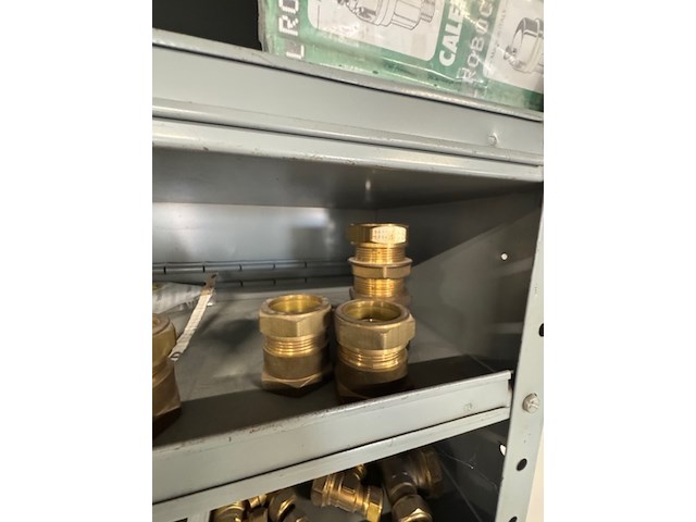 Voorraadkast met koppelingen - afbeelding 9 van  15