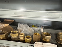 Voorraadkast met koppelingen - afbeelding 10 van  15