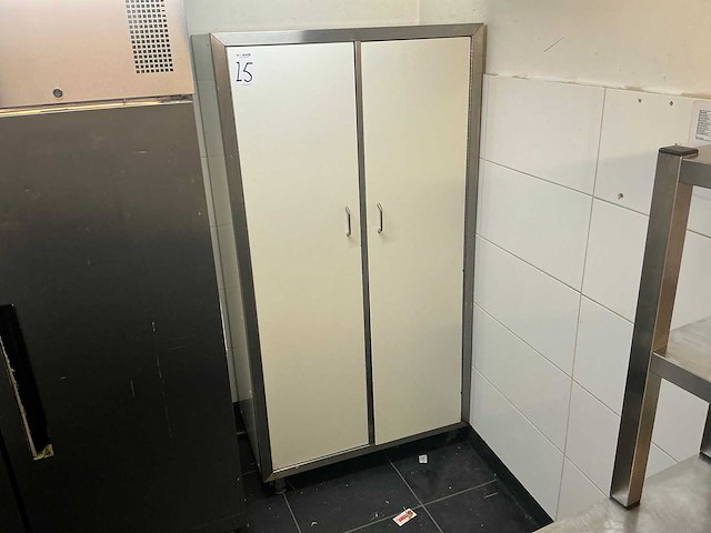 Voorraadkast ( rvs ) - afbeelding 1 van  4