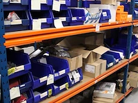 Voorraden op 3 legborden w.o. pls boxen, stoppenkasten, verdeeldozen etc. let op! ophalen op eerste afhaaldag - afbeelding 3 van  10