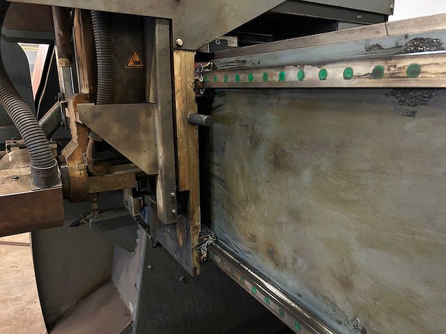 Voortman - 2019 - v310 - plaatbewerkingsmachine plasma bevel en boorunit - afbeelding 37 van  45