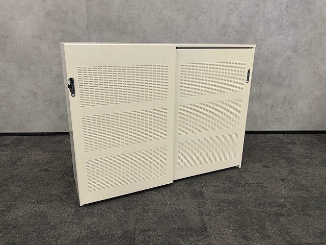 Voortman - akoestische stalen schuifdeurkast met sleutel - afbeelding 1 van  9