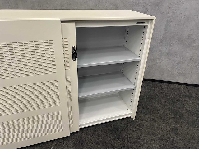 Voortman - akoestische stalen schuifdeurkast met sleutel - afbeelding 3 van  9