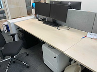 Voortman duo werkplek met 2 x interstuhl bureaustoel en 2 x ladeblok