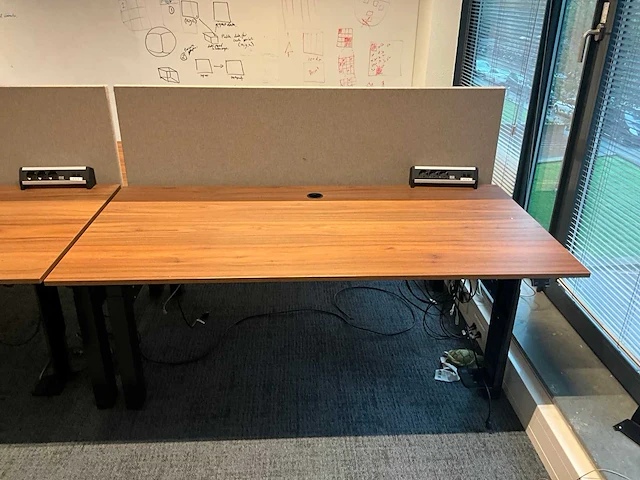 Voortman elektrisch duo zit-sta bureau (2x) - afbeelding 6 van  6