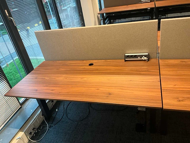 Voortman elektrisch duo zit-sta bureau (2x) - afbeelding 2 van  6
