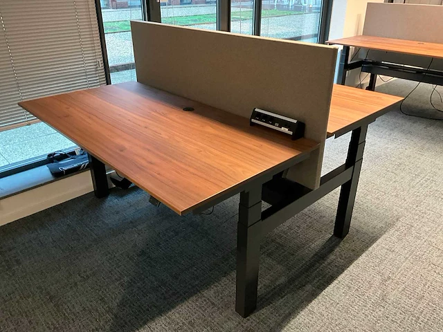 Voortman elektrisch duo zit-sta bureau (3x) - afbeelding 2 van  7