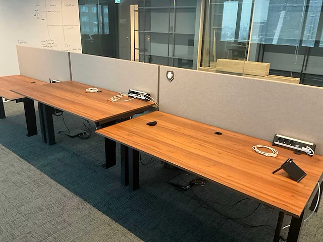 Voortman elektrisch duo zit-sta bureau (3x) - afbeelding 4 van  10