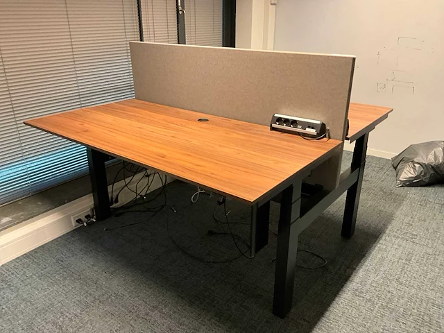 Voortman elektrisch duo zit-sta bureau (3x) - afbeelding 3 van  7