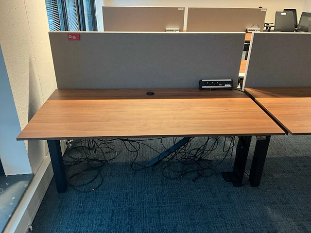 Voortman elektrisch duo zit-sta bureau - afbeelding 3 van  4