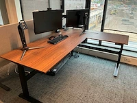 Voortman elektrisch zit-sta bureau (2x) - afbeelding 3 van  4