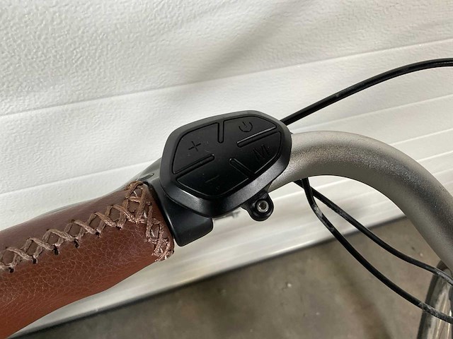 Voque mestengo elektrische fiets - afbeelding 6 van  9