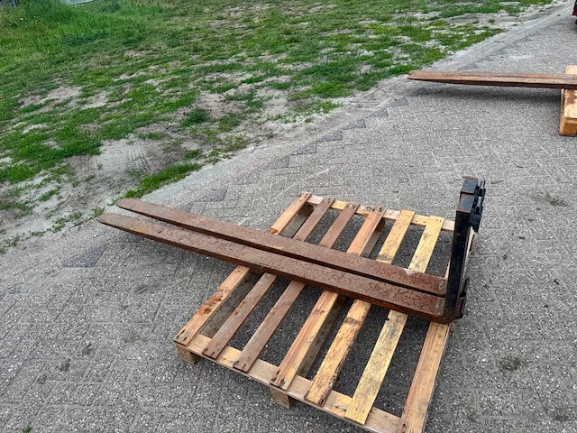 Vorken 250cm heftruck toebehoren - afbeelding 3 van  6