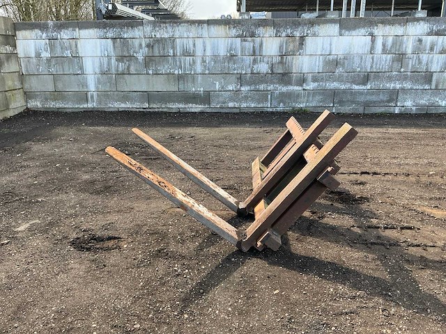 Vorkenbord 2000mm passend hitachi voorzetapparatuur - afbeelding 3 van  6