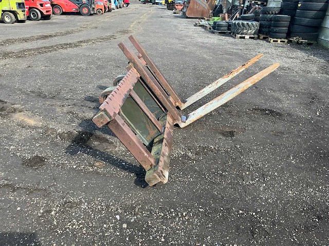 Vorkenbord 2000mm passend hitachi voorzetapparatuur - afbeelding 9 van  12