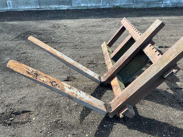 Vorkenbord 2000mm passend hitachi voorzetapparatuur - afbeelding 12 van  12