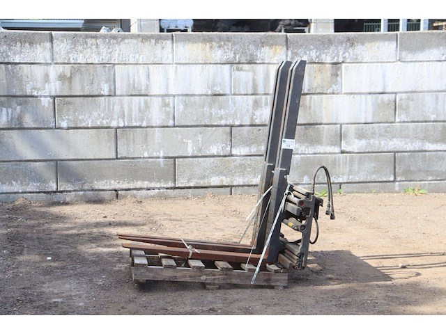 Vorkenbord cascade 28g2-fds-117 2800kg 2016 - afbeelding 1 van  1