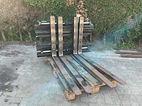 Vorkenbord met dubbele vorken