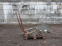 Vorkenbord met vorken - afbeelding 1 van  1