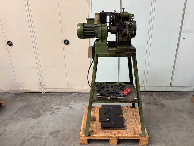 Vos - spiebaansteekmachine - afbeelding 10 van  11