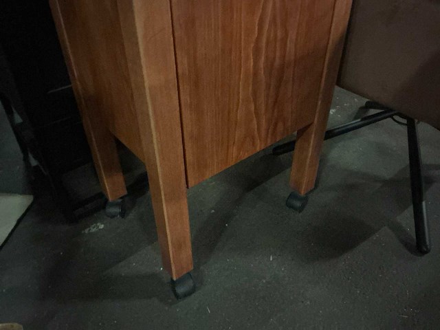 Vos opbergkast kersen verrijdbaar - afbeelding 4 van  7