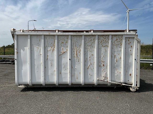 Vossebelt haakarm container 23m3 met hydraulische milieukleppen - afbeelding 4 van  11