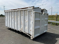 Vossebelt haakarm container 23m3 met hydraulische milieukleppen - afbeelding 5 van  11