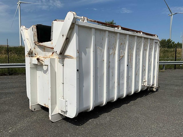 Vossebelt haakarm container 23m3 met hydraulische milieukleppen - afbeelding 1 van  11