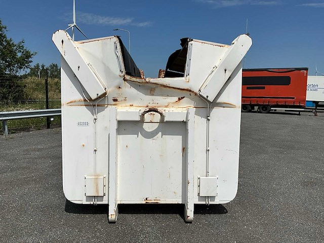 Vossebelt haakarm container 23m3 met hydraulische milieukleppen - afbeelding 10 van  11