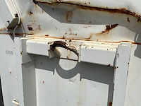 Vossebelt haakarm container 23m3 met hydraulische milieukleppen - afbeelding 11 van  11