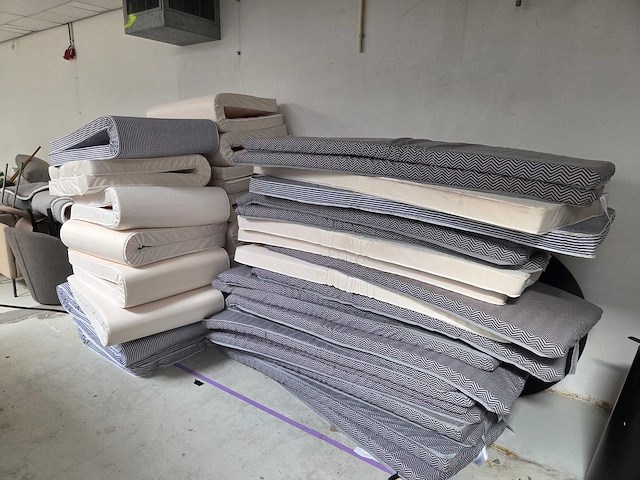 Vouwbed/logeerbed (50x) - afbeelding 4 van  9