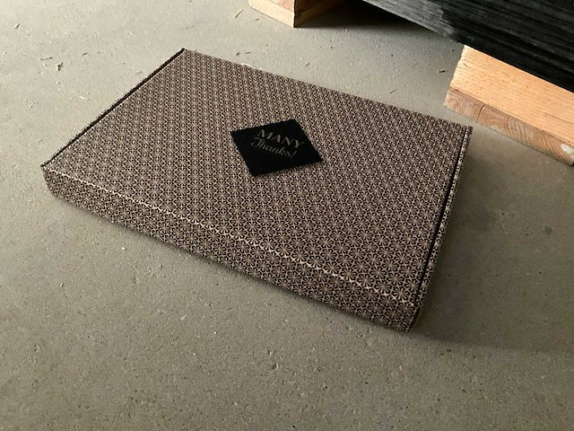 Vouwdoos 305x215x28mm “many thanks” (3000x) - afbeelding 3 van  4