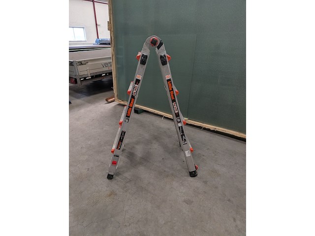 Vouwladder little giant, 4x4 leveler - afbeelding 4 van  9