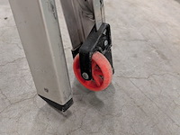 Vouwladder little giant, 4x4 leveler - afbeelding 8 van  9