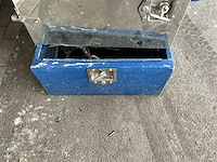 Vrachtauto materiaalkist - afbeelding 5 van  8