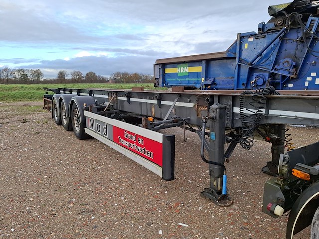 Vrachtwagen aanhanger bulthuis, tdga 03, bouwjaar 2004 - afbeelding 8 van  34