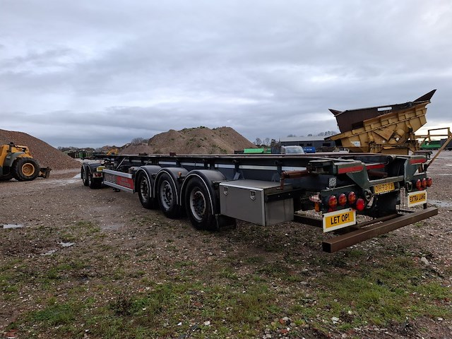 Vrachtwagen aanhanger bulthuis, tdga 03, bouwjaar 2004 - afbeelding 32 van  34