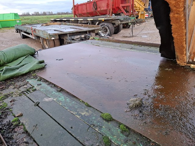 Vrachtwagen aanhanger trias, 402-70, bouwjaar 2004 - afbeelding 10 van  23