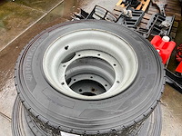 Vrachtwagen band divers (4x) - afbeelding 3 van  4