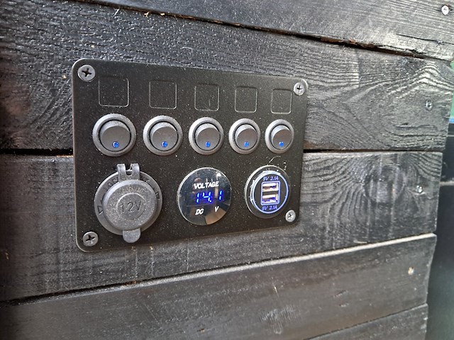 Vrachtwagen / camper, daf, ae45bf, 2002 - afbeelding 58 van  108