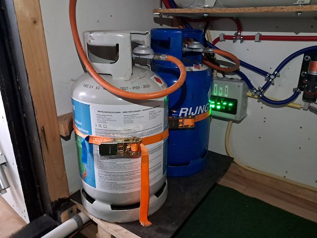 Vrachtwagen / camper, daf, ae45bf, 2002 - afbeelding 99 van  108