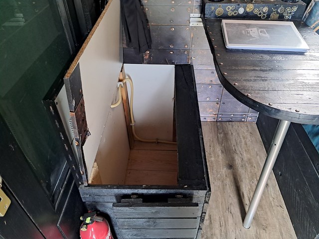 Vrachtwagen / camper, daf, ae45bf, 2002 - afbeelding 104 van  108