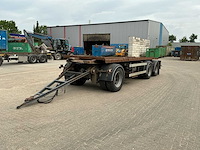 Vrachtwagen container aanhangwagen - afbeelding 1 van  22