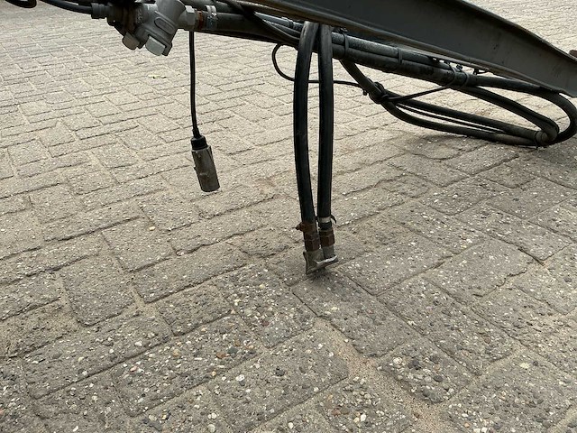 Vrachtwagen container aanhangwagen - afbeelding 22 van  22
