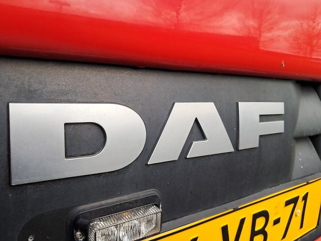 Vrachtwagen, daf, fan cf75, 2010, met haakarmsysteem, multilift xr21s51 en kraan, hiab 122 b-2 hiduo - afbeelding 2 van  65