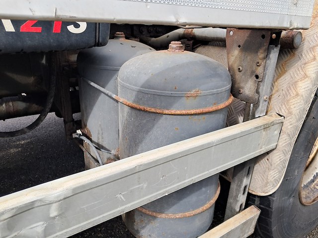 Vrachtwagen, daf, fan cf75, 2010, met haakarmsysteem, multilift xr21s51 en kraan, hiab 122 b-2 hiduo - afbeelding 16 van  65