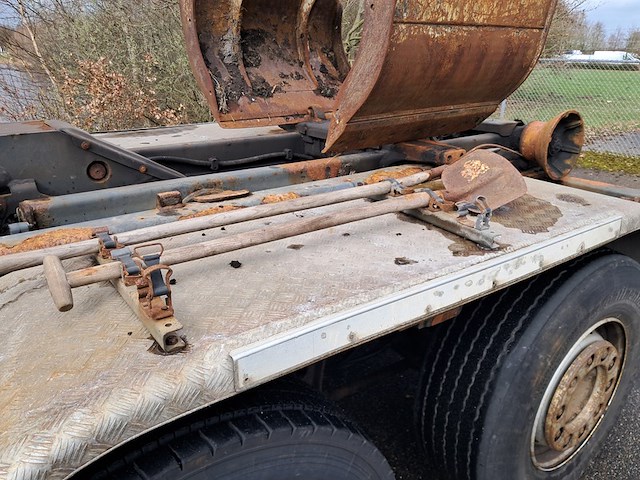Vrachtwagen, daf, fan cf75, 2010, met haakarmsysteem, multilift xr21s51 en kraan, hiab 122 b-2 hiduo - afbeelding 19 van  65