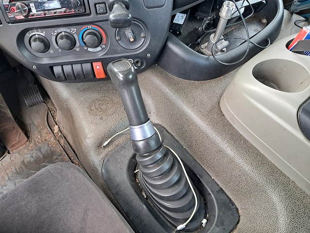 Vrachtwagen, daf, fan cf75, 2010, met haakarmsysteem, multilift xr21s51 en kraan, hiab 122 b-2 hiduo - afbeelding 54 van  65