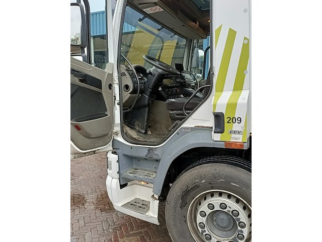 Vrachtwagen, daf, fan cf75 met laadkraan hiab xs kipper vossebelt, 2012 - afbeelding 24 van  41